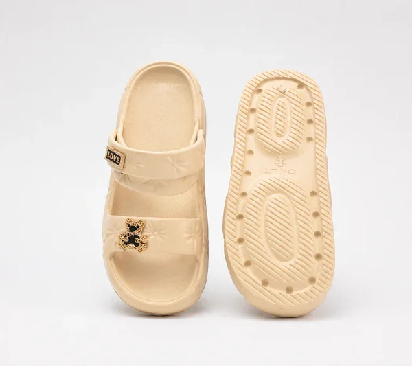 clogs | sandales ourson matelassé