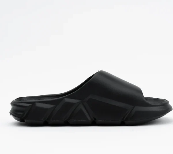 clogs | structure géométrique & semelle haute résilience